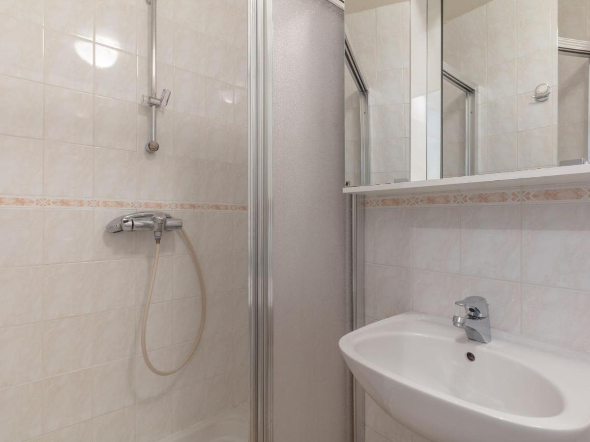 Apartment Les Lauzes D25 By Interhome Сен-Мартен-де-Бельвиль Экстерьер фото